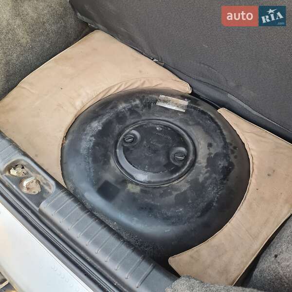 Хетчбек Chevrolet Aveo 2005 в Береговому