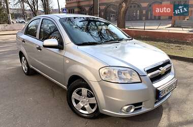 Седан Chevrolet Aveo 2007 в Кривом Роге