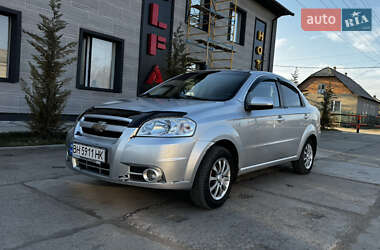 Седан Chevrolet Aveo 2007 в Кілії