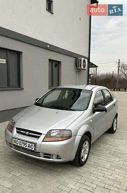 Седан Chevrolet Aveo 2007 в Ужгороді