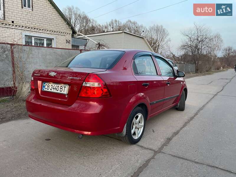 Седан Chevrolet Aveo 2008 в Прилуках