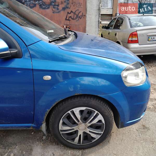 Седан Chevrolet Aveo 2007 в Киеве