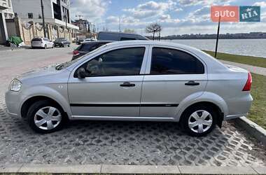 Седан Chevrolet Aveo 2008 в 