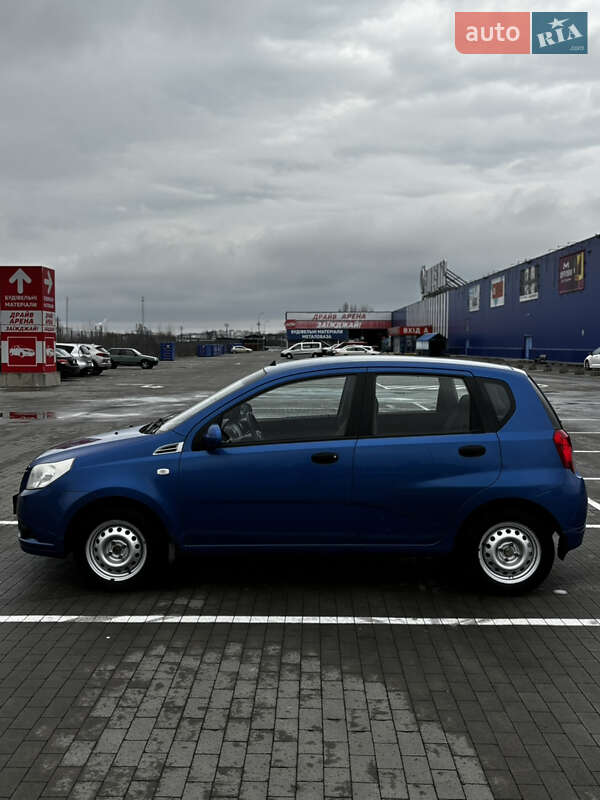 Хэтчбек Chevrolet Aveo 2008 в Виннице