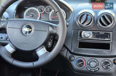 Седан Chevrolet Aveo 2008 в 