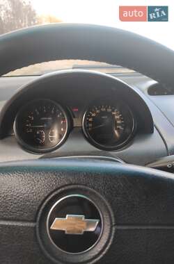 Хетчбек Chevrolet Aveo 2006 в 