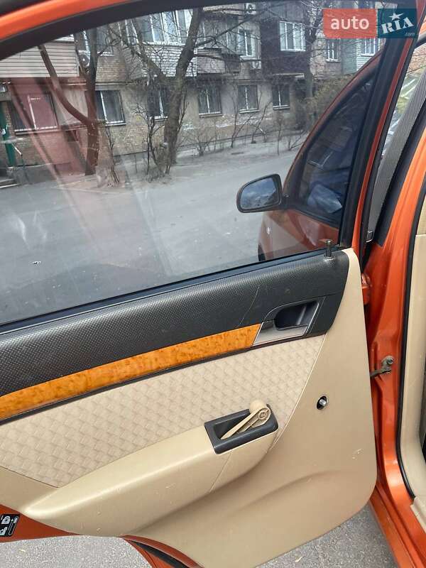 Седан Chevrolet Aveo 2007 в Киеве фото 10 Седан Chevrolet Aveo 2007 в Киеве