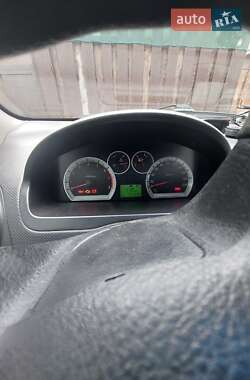 Седан Chevrolet Aveo 2006 в 