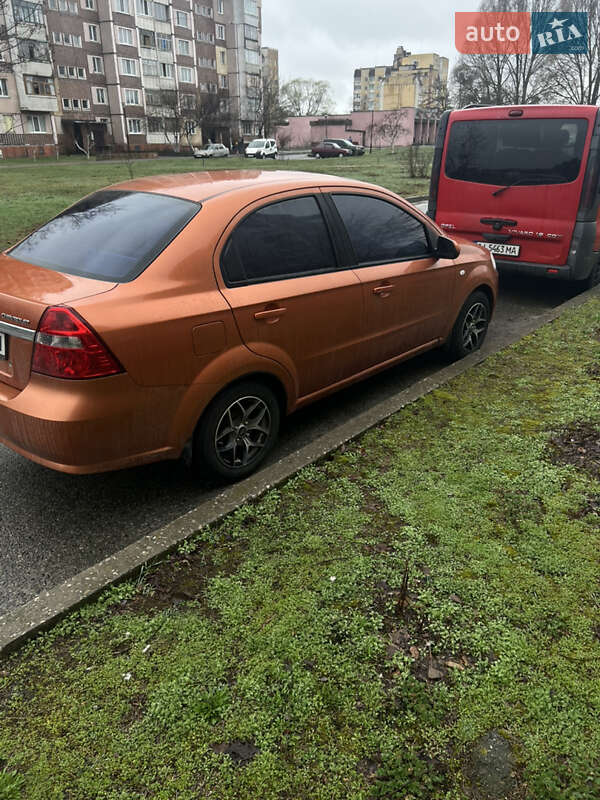 Седан Chevrolet Aveo 2007 в Чернигове