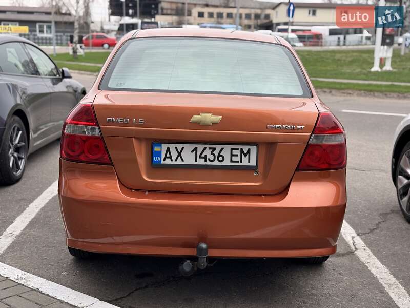 Седан Chevrolet Aveo 2006 в Кременчуці
