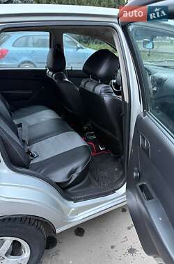 Хетчбек Chevrolet Aveo 2008 в 