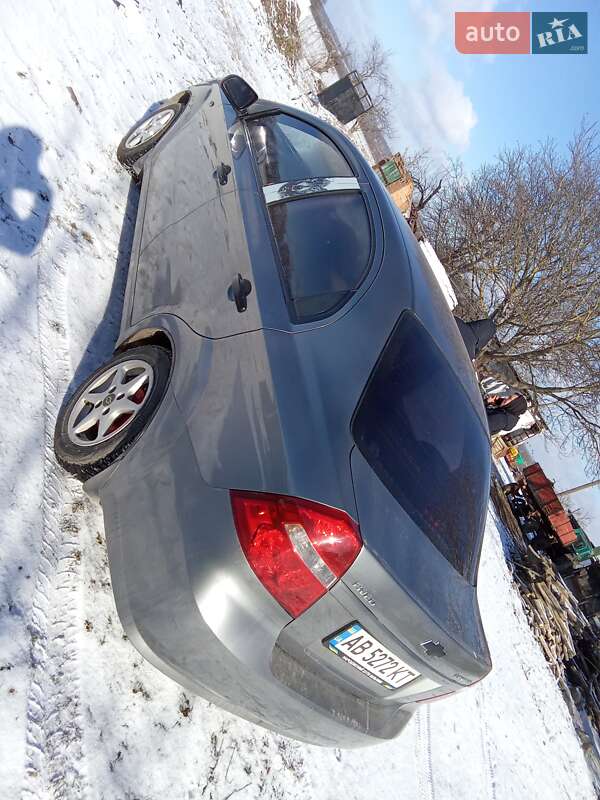 Седан Chevrolet Aveo 2008 в Виннице