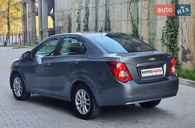 Седан Chevrolet Aveo 2014 в 