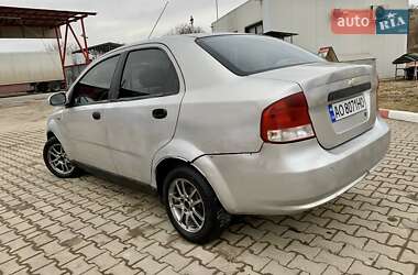Седан Chevrolet Aveo 2005 в 
