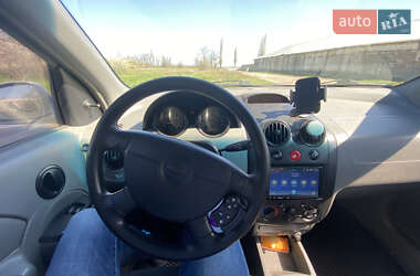 Седан Chevrolet Aveo 2005 в 