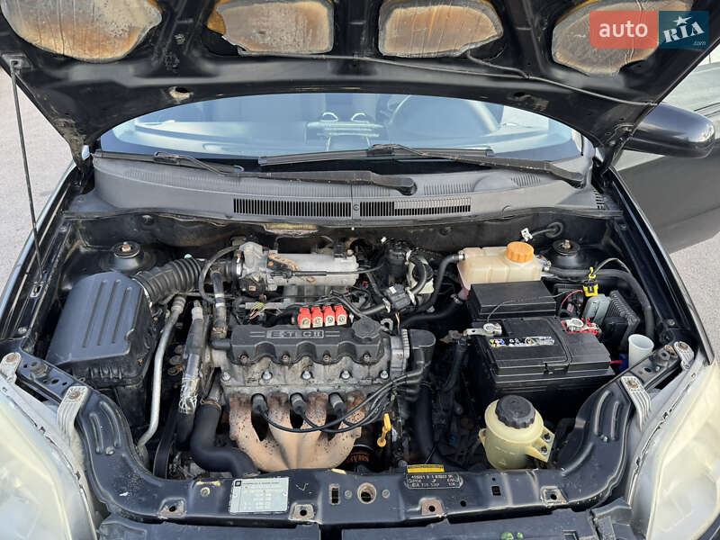 Седан Chevrolet Aveo 2007 в Запорожье