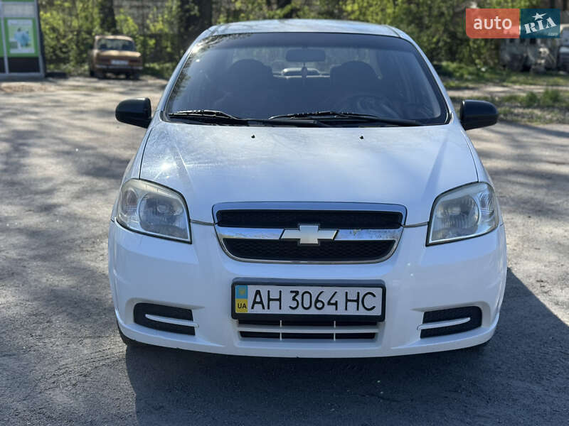 Седан Chevrolet Aveo 2009 в 