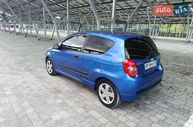Хэтчбек Chevrolet Aveo 2008 в 