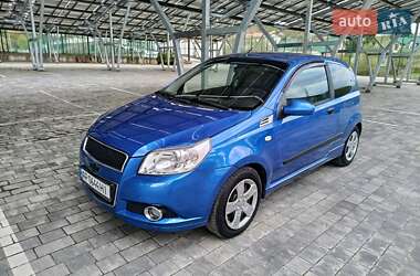 Хэтчбек Chevrolet Aveo 2008 в 