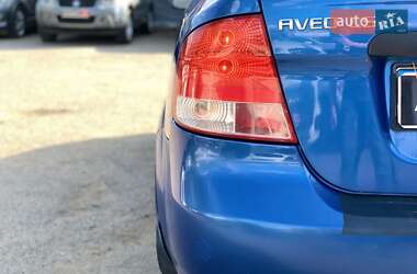Седан Chevrolet Aveo 2006 в 
