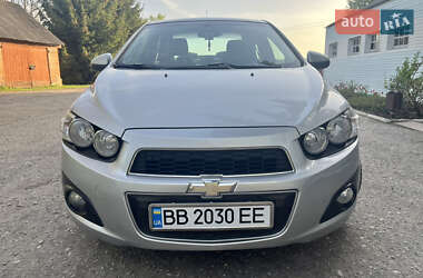 Седан Chevrolet Aveo 2012 в 