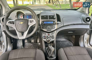 Седан Chevrolet Aveo 2012 в 