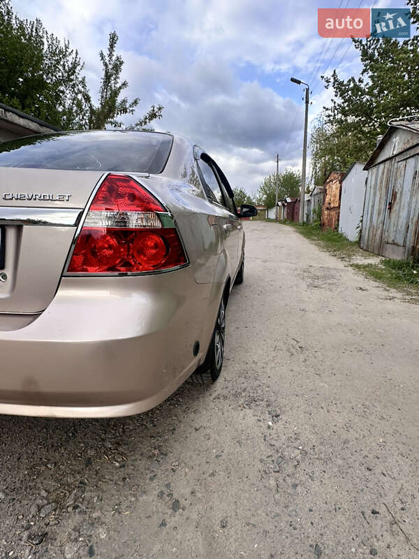 Седан Chevrolet Aveo 2008 в Харкові