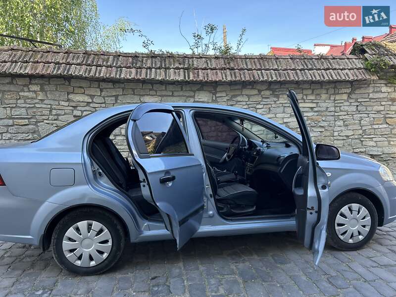 Седан Chevrolet Aveo 2011 в Каменец-Подольском фото 12 Седан Chevrolet Aveo 2011 в Каменец-Подольском