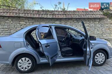 Седан Chevrolet Aveo 2011 в 