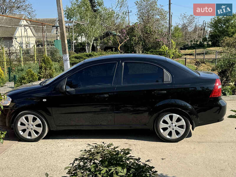 Седан Chevrolet Aveo 2007 в Одессе