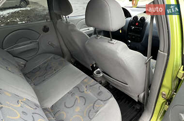 Седан Chevrolet Aveo 2004 в 