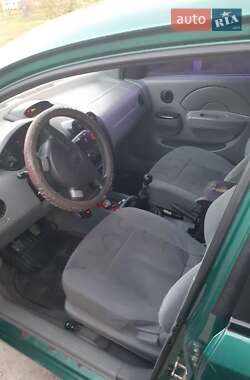 Седан Chevrolet Aveo 2005 в 