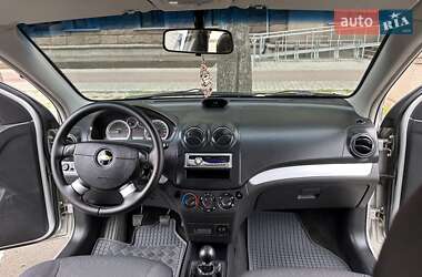 Седан Chevrolet Aveo 2009 в 