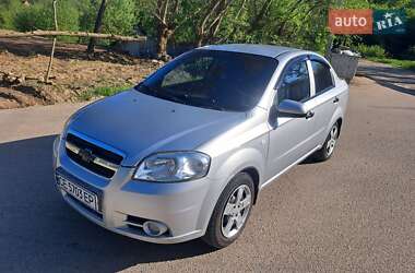 Седан Chevrolet Aveo 2008 в Чернівцях