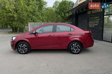 Седан Chevrolet Aveo 2014 в 