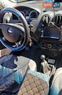 Седан Chevrolet Aveo 2006 в 
