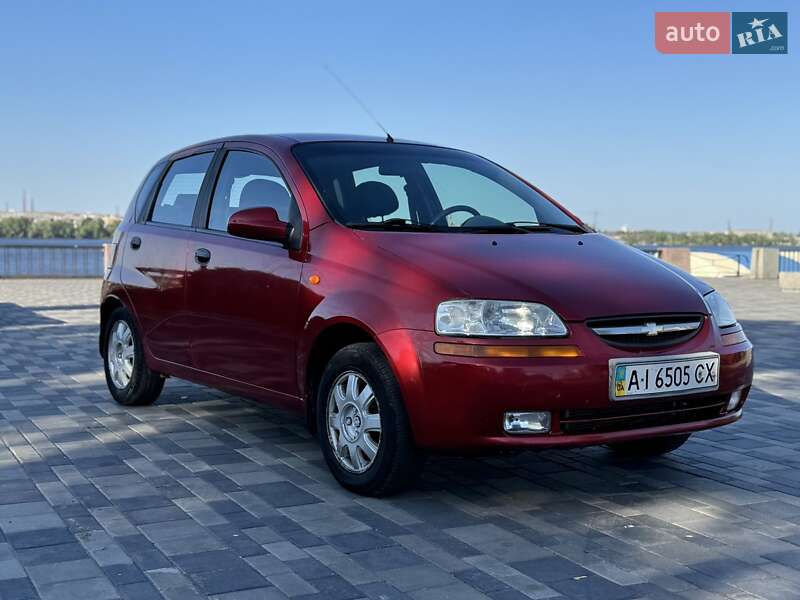 Хетчбек Chevrolet Aveo 2005 в Дніпрі