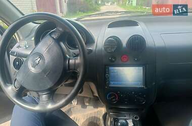 Седан Chevrolet Aveo 2005 в 