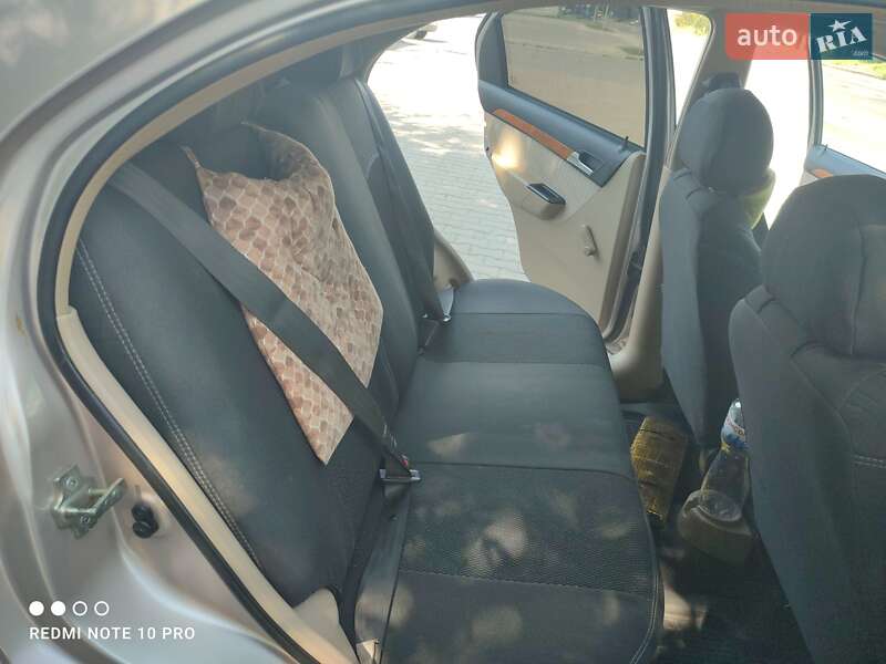 Седан Chevrolet Aveo 2008 в Хмельницькому