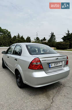 Седан Chevrolet Aveo 2008 в 
