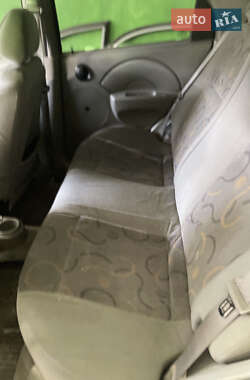 Седан Chevrolet Aveo 2005 в 