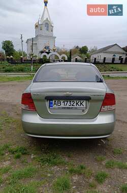 Седан Chevrolet Aveo 2004 в 