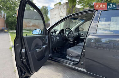 Хэтчбек Chevrolet Aveo 2007 в 