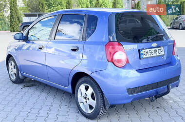 Хэтчбек Chevrolet Aveo 2008 в 