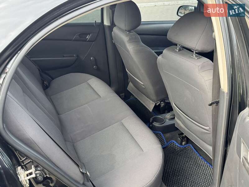 Седан Chevrolet Aveo 2008 в Ізмаїлі