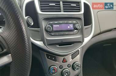 Седан Chevrolet Aveo 2017 в 