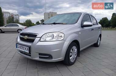 Седан Chevrolet Aveo 2006 в Черкасах