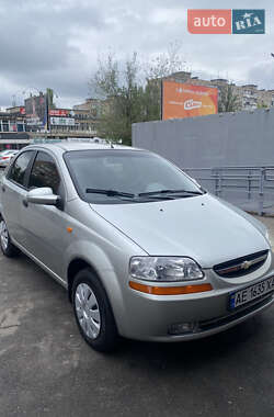 Седан Chevrolet Aveo 2005 в Кривому Розі