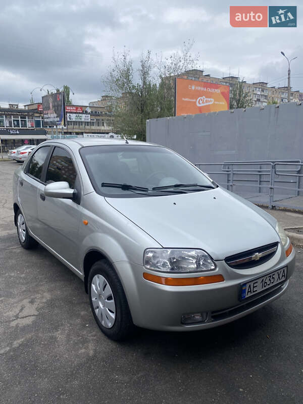 Седан Chevrolet Aveo 2005 в 