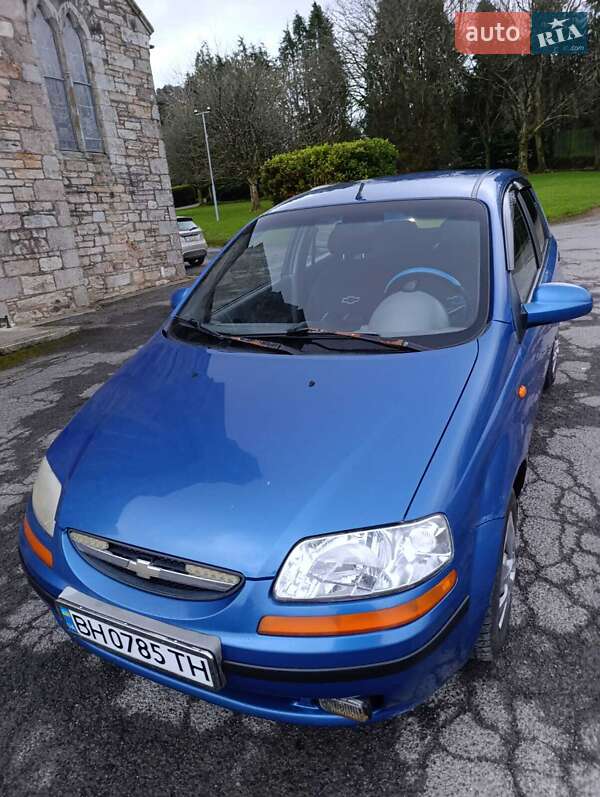 Хэтчбек Chevrolet Aveo 2005 в Харькове